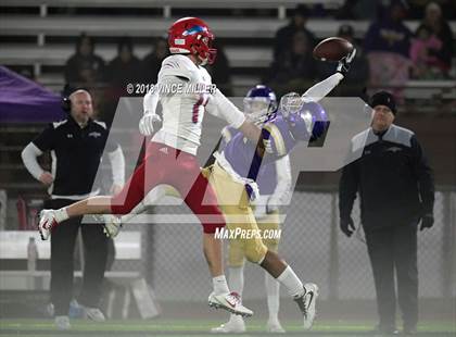 Thumbnail 2 in Eastmont vs. Puyallup (WIAA 4A 1st Round) photogallery.