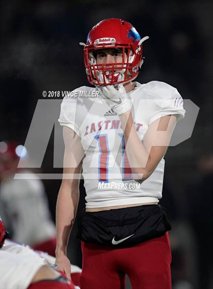 Thumbnail 2 in Eastmont vs. Puyallup (WIAA 4A 1st Round) photogallery.