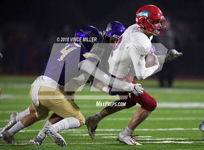 Thumbnail 1 in Eastmont vs. Puyallup (WIAA 4A 1st Round) photogallery.