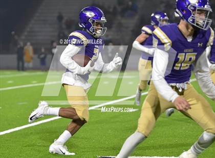 Thumbnail 1 in Eastmont vs. Puyallup (WIAA 4A 1st Round) photogallery.