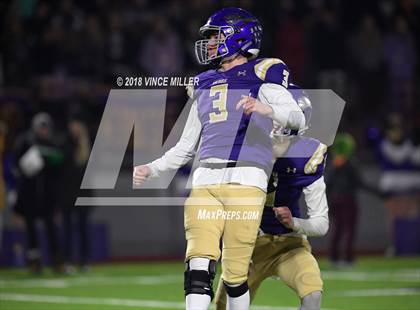 Thumbnail 3 in Eastmont vs. Puyallup (WIAA 4A 1st Round) photogallery.