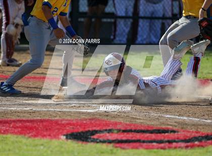 Thumbnail 3 in Charter Oak @ Covina photogallery.