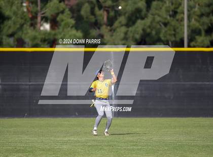 Thumbnail 1 in Charter Oak @ Covina photogallery.