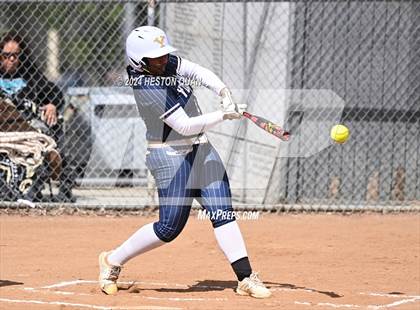 Thumbnail 2 in Yucaipa vs. Santiago (Michelle Carew Classic) photogallery.