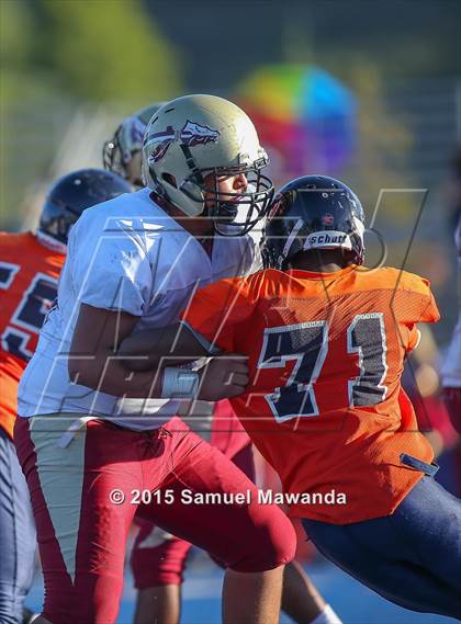 Thumbnail 3 in Alemany @ Chaminade photogallery.