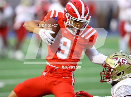 Thumbnail 3 in Creekside vs. Mater Dei photogallery.