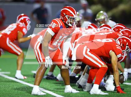 Thumbnail 2 in Creekside vs. Mater Dei photogallery.