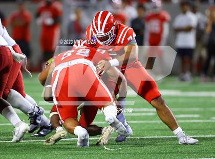 Thumbnail 2 in Creekside vs. Mater Dei photogallery.