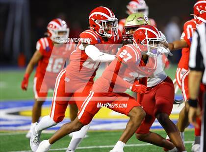 Thumbnail 3 in Creekside vs. Mater Dei photogallery.