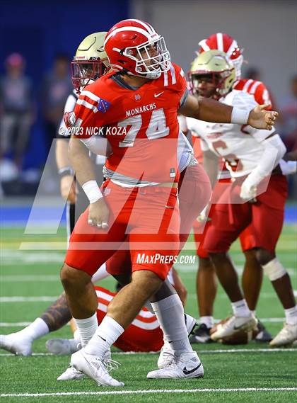 Thumbnail 3 in Creekside vs. Mater Dei photogallery.