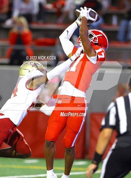 Thumbnail 2 in Creekside vs. Mater Dei photogallery.