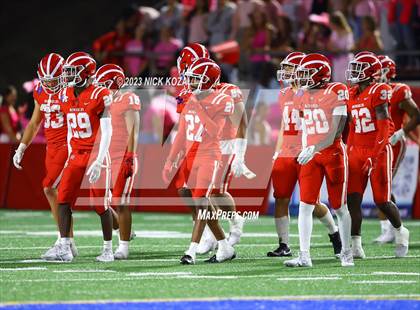 Thumbnail 1 in Creekside vs. Mater Dei photogallery.