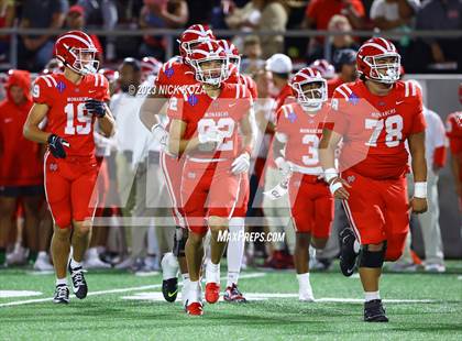 Thumbnail 2 in Creekside vs. Mater Dei photogallery.