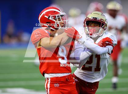 Thumbnail 2 in Creekside vs. Mater Dei photogallery.