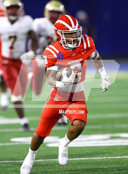 Thumbnail 2 in Creekside vs. Mater Dei photogallery.
