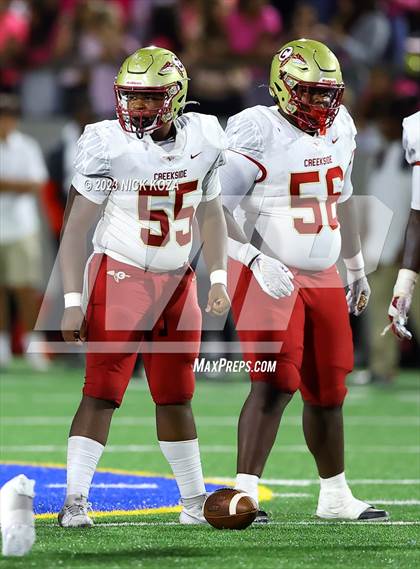 Thumbnail 3 in Creekside vs. Mater Dei photogallery.