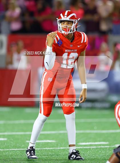 Thumbnail 1 in Creekside vs. Mater Dei photogallery.