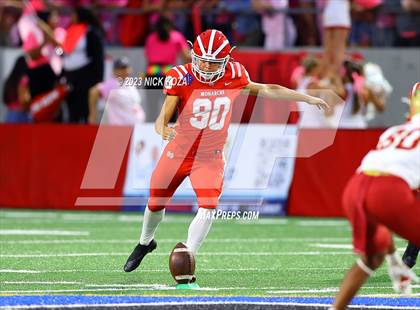 Thumbnail 2 in Creekside vs. Mater Dei photogallery.