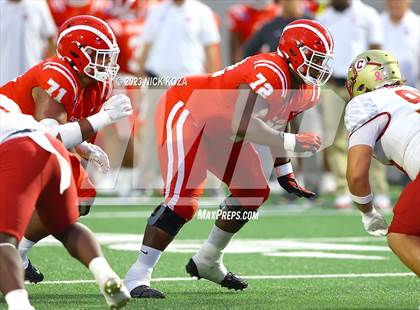 Thumbnail 1 in Creekside vs. Mater Dei photogallery.