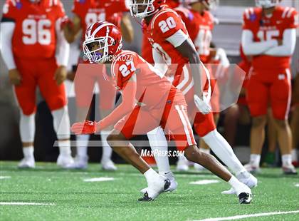 Thumbnail 3 in Creekside vs. Mater Dei photogallery.