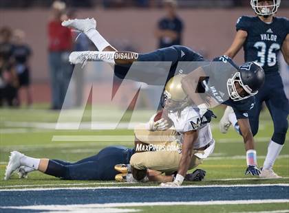 Thumbnail 2 in Mullen @ Valor Christian photogallery.