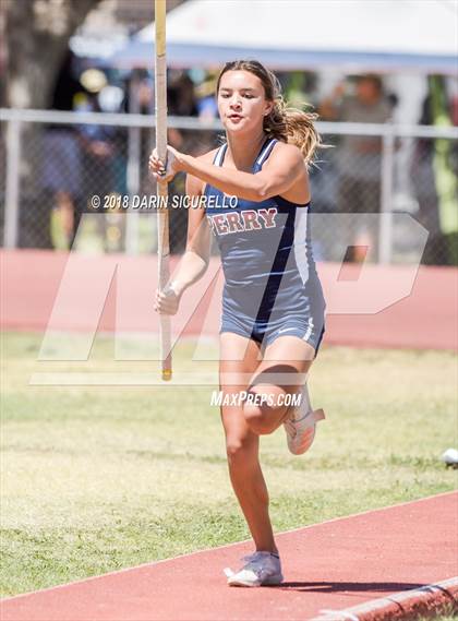 Thumbnail 1 in AIA Track & Field Championships (Girls Pole Vault) photogallery.