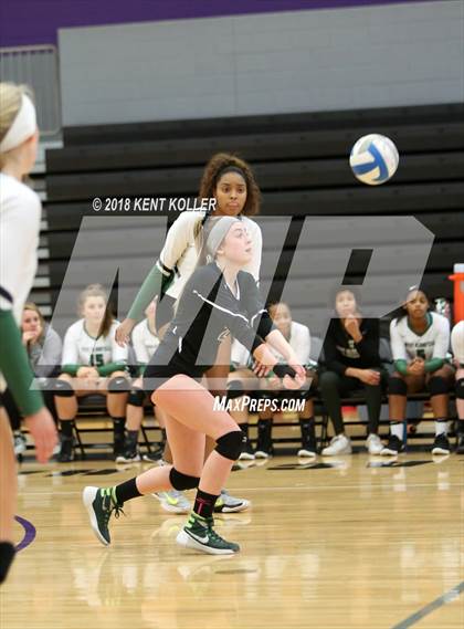 Thumbnail 3 in West Bloomfield vs Athens (MHSAA District Semifinal) photogallery.
