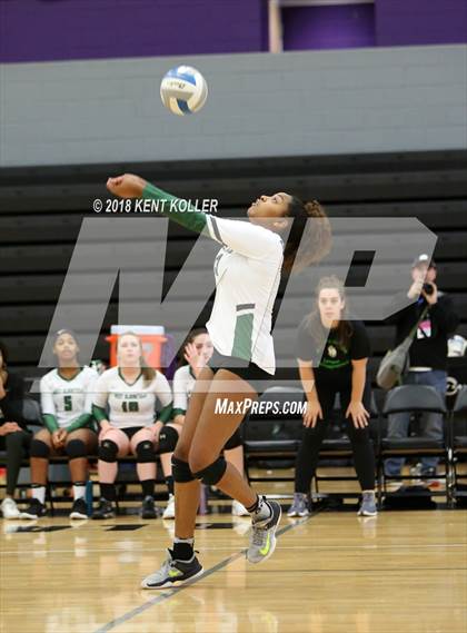 Thumbnail 3 in West Bloomfield vs Athens (MHSAA District Semifinal) photogallery.