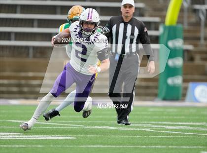 Thumbnail 3 in Tumwater vs Anacortes (WIAA 2A Final) photogallery.