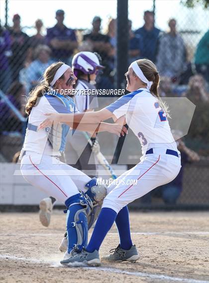 Thumbnail 3 in Arvada West vs Legend (CHSAA 5A Playoff) photogallery.
