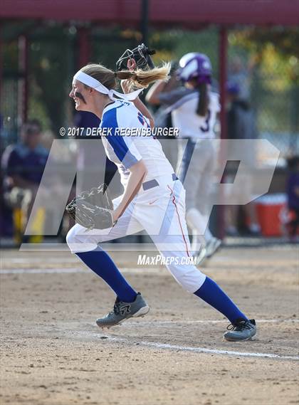 Thumbnail 2 in Arvada West vs Legend (CHSAA 5A Playoff) photogallery.