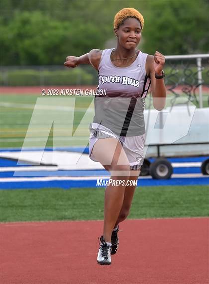 Thumbnail 1 in UIL 5A District 7 & 8 Area Track Championship (Girls Field Events) photogallery.