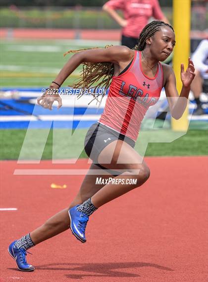 Thumbnail 2 in UIL 5A District 7 & 8 Area Track Championship (Girls Field Events) photogallery.