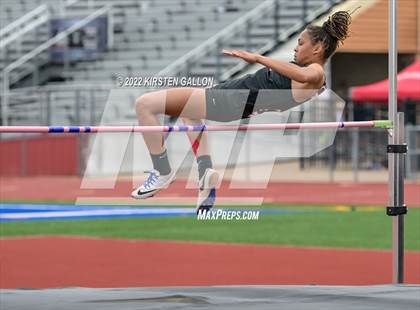 Thumbnail 1 in UIL 5A District 7 & 8 Area Track Championship (Girls Field Events) photogallery.