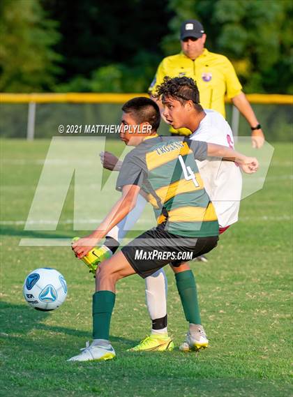 Thumbnail 1 in Lumberton @ Pine Forest (scrimmage) photogallery.