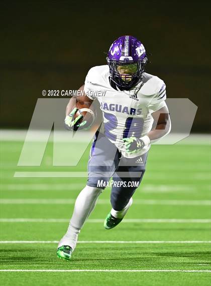 Thumbnail 2 in LBJ Austin @ Port Neches-Groves (UIL 5A Div. 2 Area Playoff) photogallery.