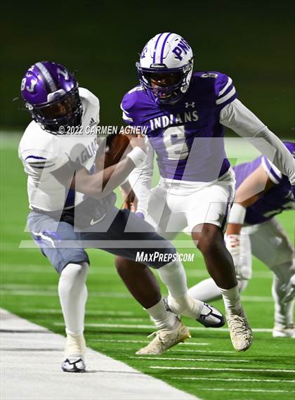 Thumbnail 1 in LBJ Austin @ Port Neches-Groves (UIL 5A Div. 2 Area Playoff) photogallery.