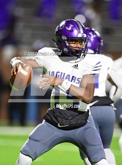Thumbnail 3 in LBJ Austin @ Port Neches-Groves (UIL 5A Div. 2 Area Playoff) photogallery.