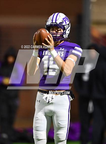 Thumbnail 3 in LBJ Austin @ Port Neches-Groves (UIL 5A Div. 2 Area Playoff) photogallery.