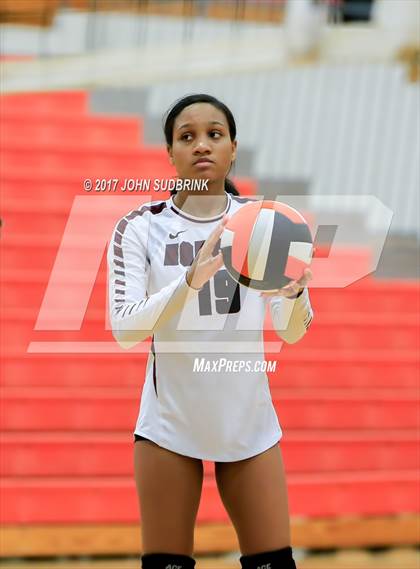 Thumbnail 2 in Norcom @ Churchland photogallery.