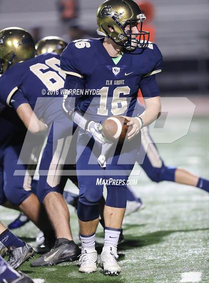 Thumbnail 2 in Gregori @ Elk Grove (CIF Divison 1 1st Round) photogallery.