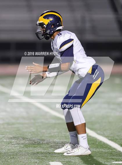 Thumbnail 2 in Gregori @ Elk Grove (CIF Divison 1 1st Round) photogallery.