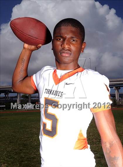 Thumbnail 1 in Brooker T. Washington (Preseason Top 25 Photo Shoot)  photogallery.