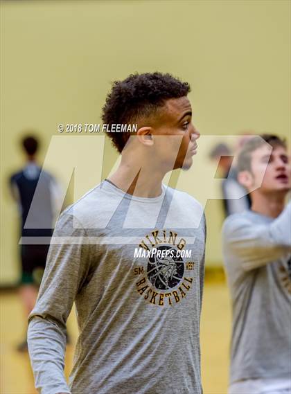 Thumbnail 3 in JV: Lawrence Free State @ West photogallery.
