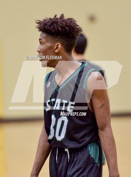 Thumbnail 3 in JV: Lawrence Free State @ West photogallery.
