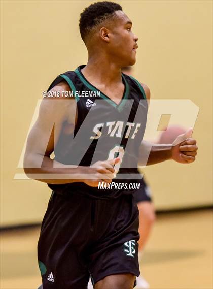 Thumbnail 3 in JV: Lawrence Free State @ West photogallery.