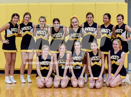Thumbnail 3 in JV: Lawrence Free State @ West photogallery.