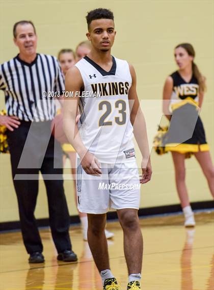 Thumbnail 3 in JV: Lawrence Free State @ West photogallery.