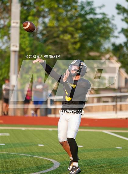 Thumbnail 3 in Kansas vs Missouri All Star Game photogallery.