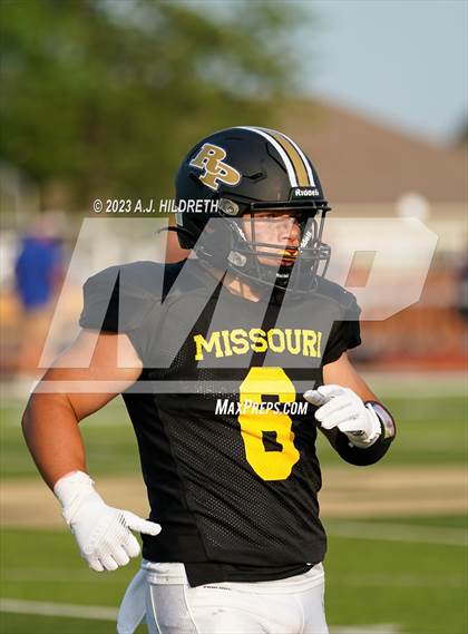 Thumbnail 1 in Kansas vs Missouri All Star Game photogallery.